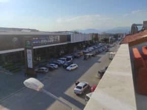 Şehir Merkezinde Erasta AVM Karşısında Manzaralı Muhteşem Lüks Dört Odalı Ayrı Mutfaklı Geniş Teraslı ve Balkonlu Ev